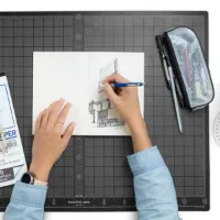 Using a lead holder for drafting